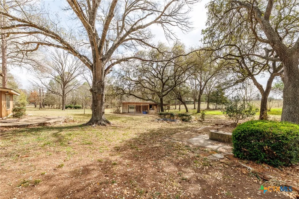 3603 US Highway 90A E Gonzales, TX 78629