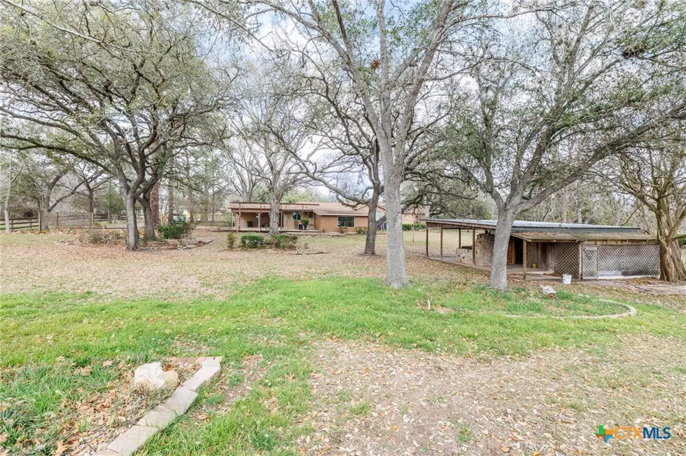 3603 US Highway 90A E Gonzales, TX 78629
