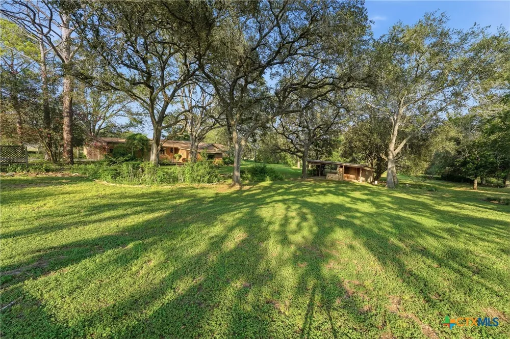 3603 US Highway 90A E Gonzales, TX 78629