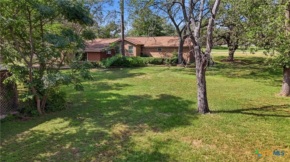 3603 US Highway 90A E Gonzales, TX 78629