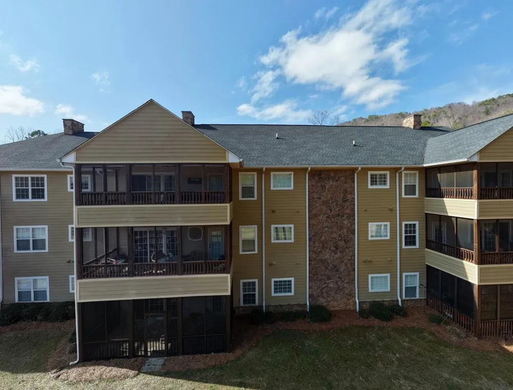 94 Glen Eagle Ct C202 Clayton, GA 30525