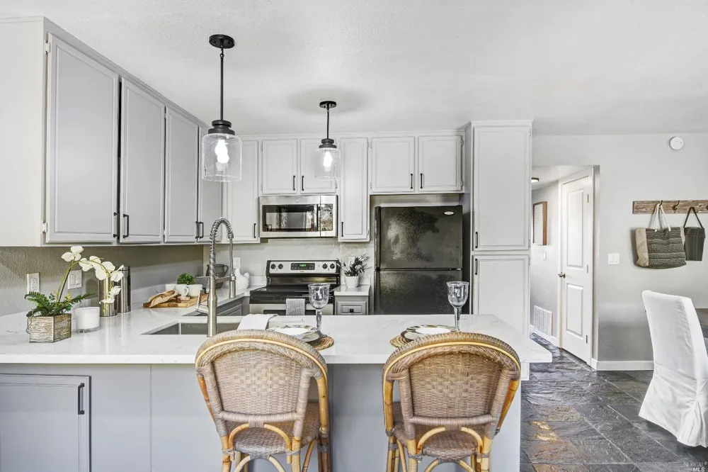 2016 Clearview Circle Benicia, CA 94510