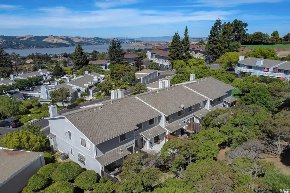 2016 Clearview Circle Benicia, CA 94510