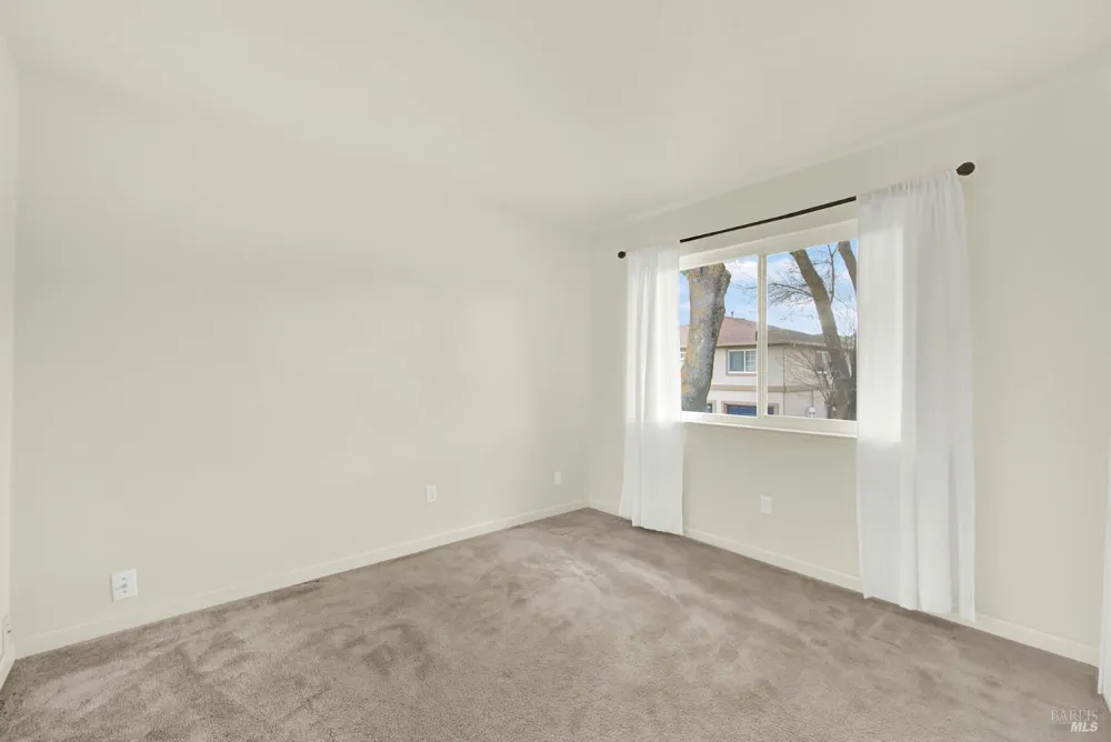 1941 Aletha Lane ##4 Vacaville, CA 95687