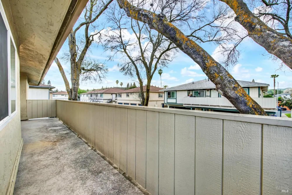 1941 Aletha Lane ##4 Vacaville, CA 95687