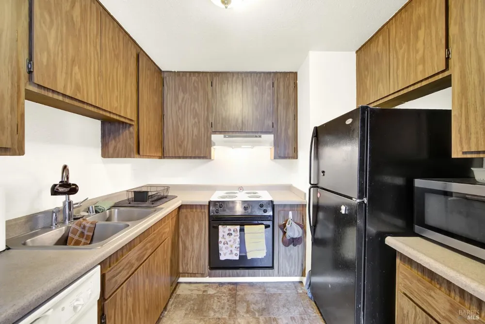 1941 Aletha Lane ##4 Vacaville, CA 95687