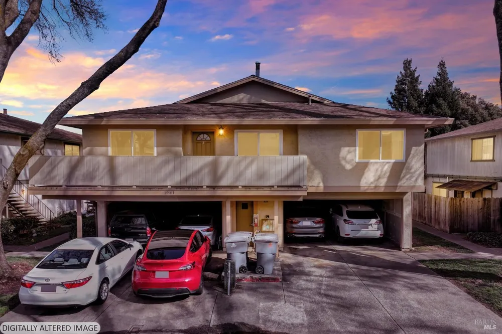 1941 Aletha Lane ##4 Vacaville, CA 95687