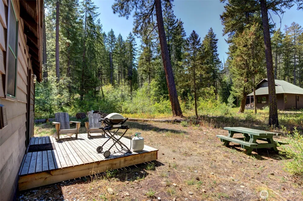 17798 A Hwy 20 #C-5 Mazama, WA 98833