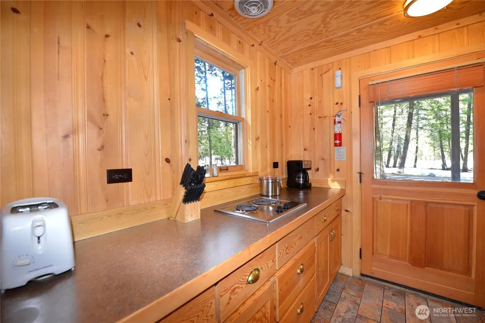 17798 A Hwy 20 #C-6 Mazama, WA 98833