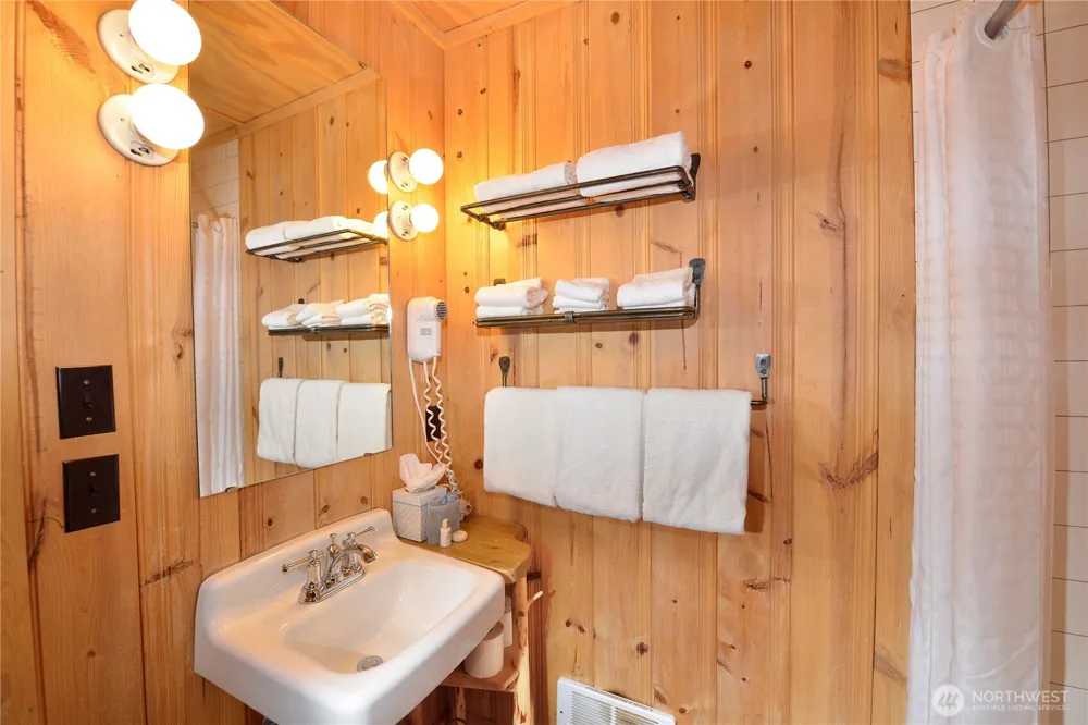 17798 A Hwy 20 #C-6 Mazama, WA 98833