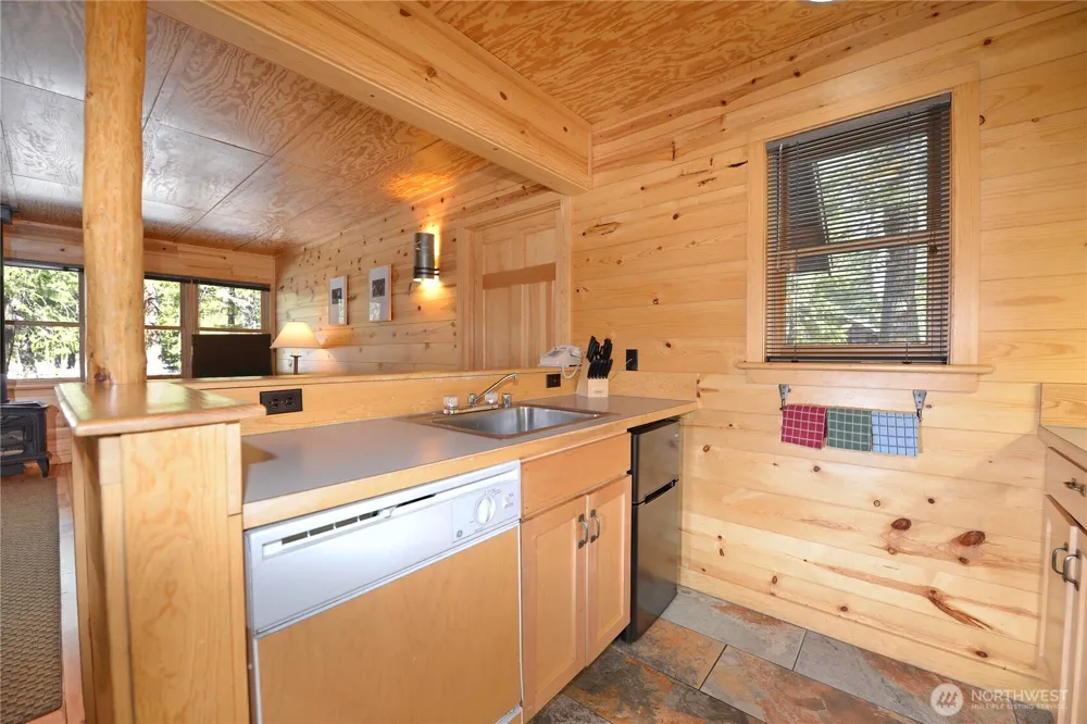 17798 A Hwy 20 #C-7 Mazama, WA 98833