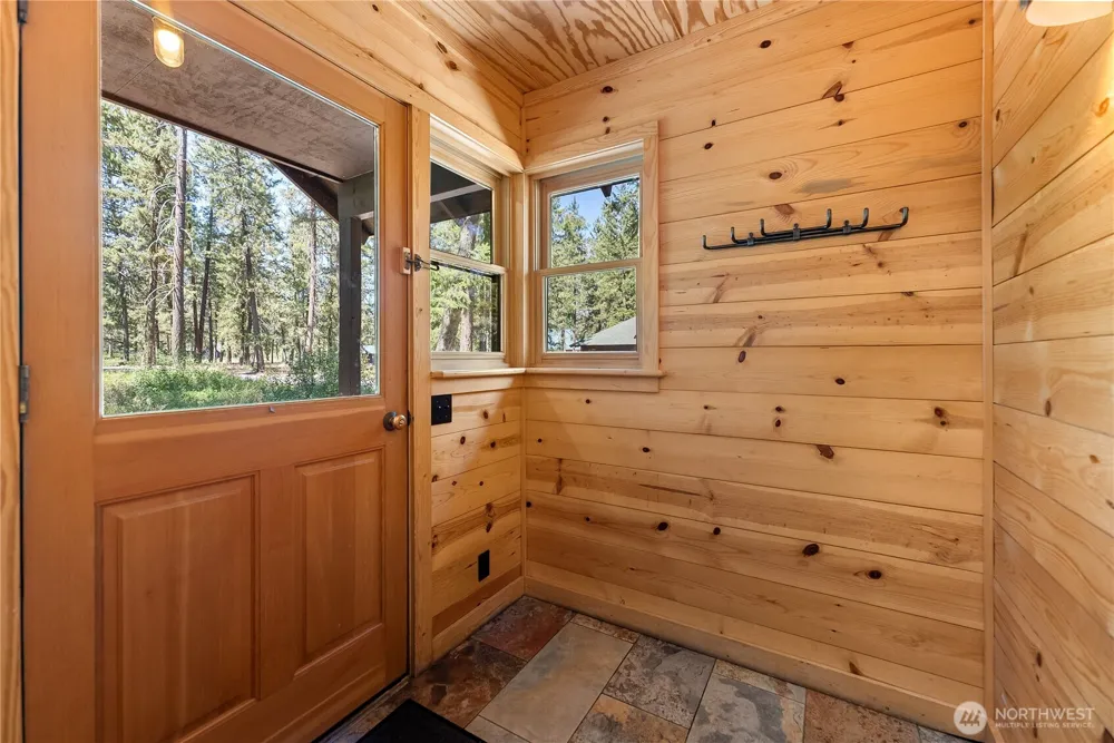 17798 A Hwy 20 #C-8 Mazama, WA 98833
