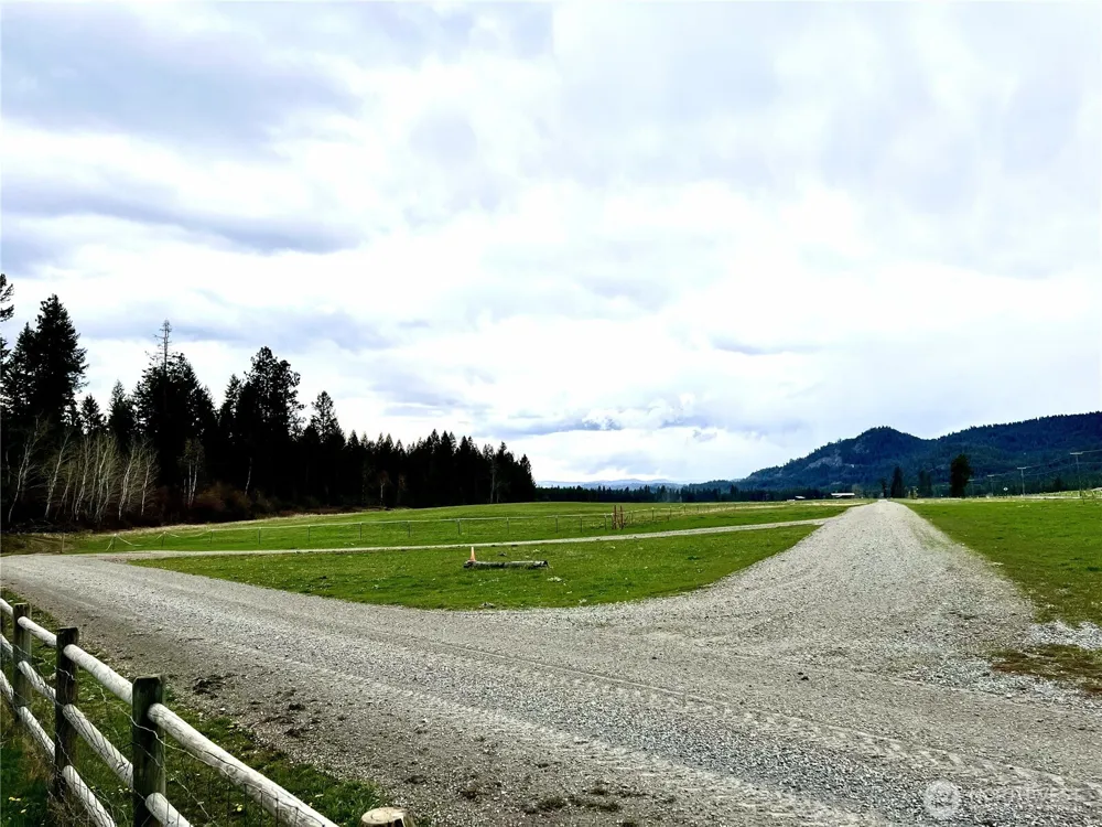3378 Northport Flat Creek Road Northport, WA 99141