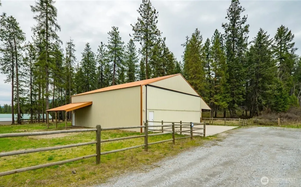 3378 Northport Flat Creek Road Northport, WA 99141