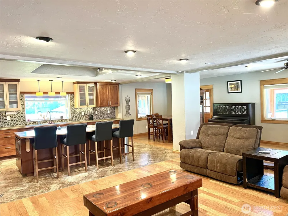 3378 Northport Flat Creek Road Northport, WA 99141