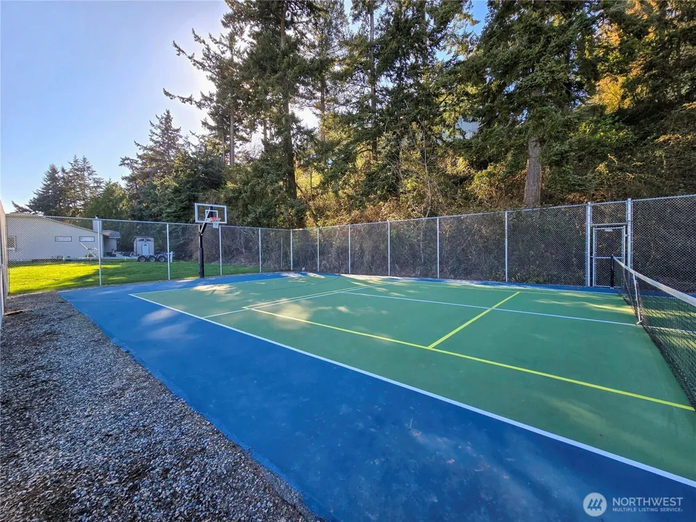 2271 Mariner Beach Drive Oak Harbor, WA 98277