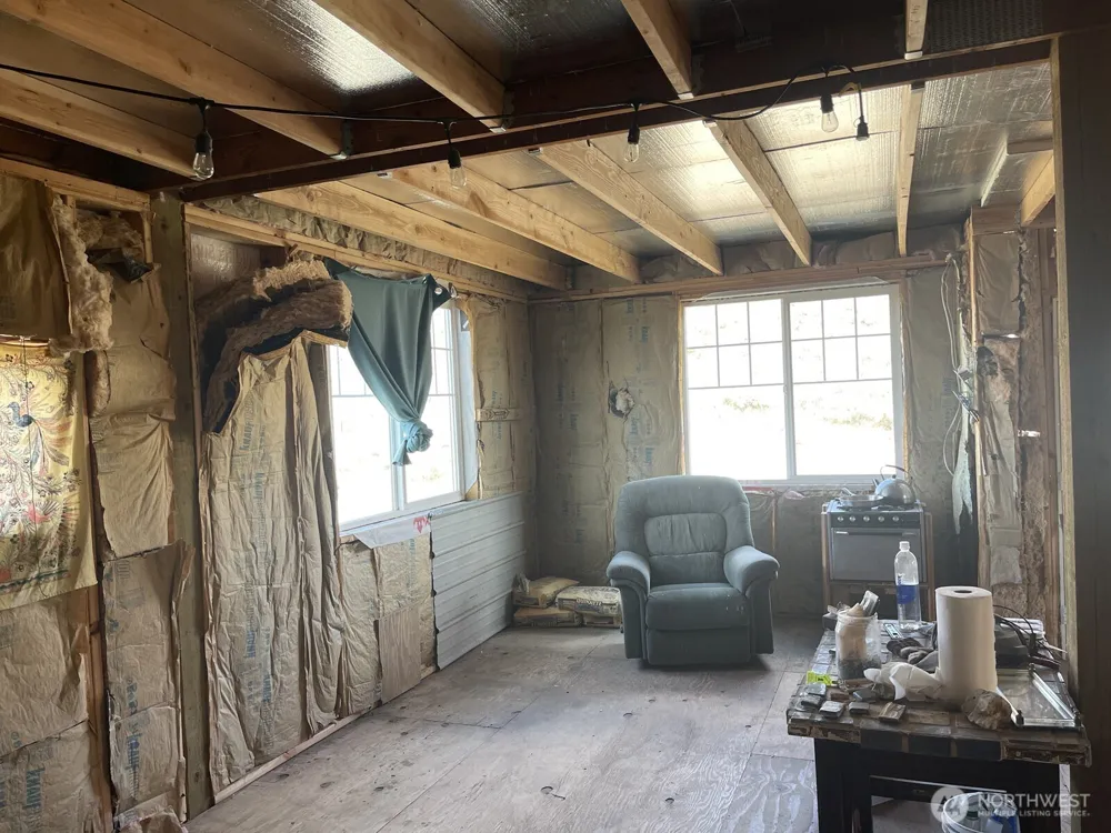 16 Breezy Lane Tonasket, WA 98855