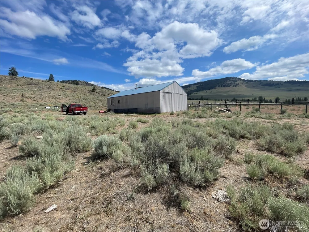 16 Breezy Lane Tonasket, WA 98855