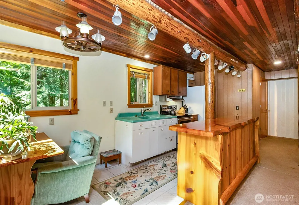 18242 643rd Avenue NE Baring, WA 98224