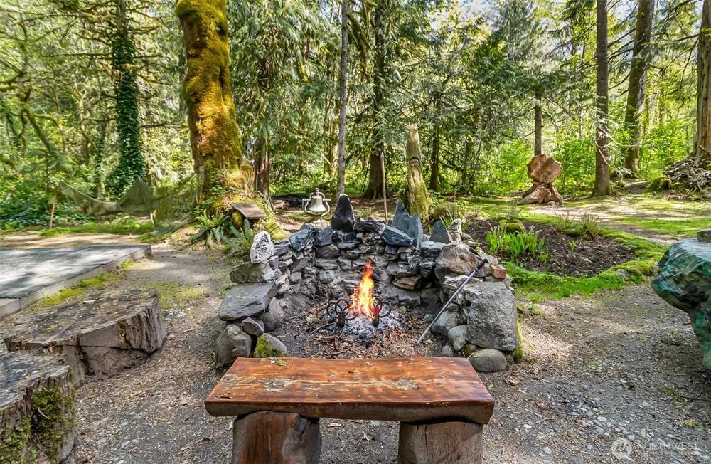 18242 643rd Avenue NE Baring, WA 98224
