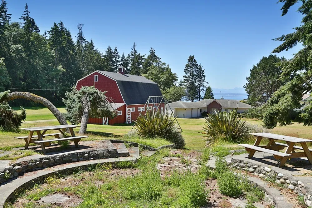 445 Mitchell Drive Coupeville, WA 98239