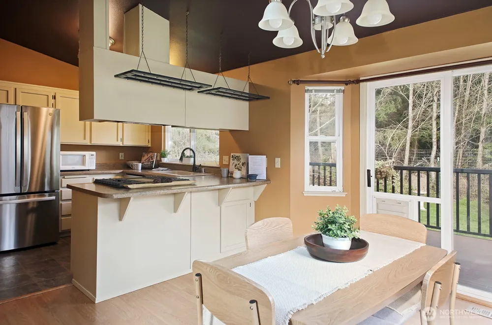 445 Mitchell Drive Coupeville, WA 98239