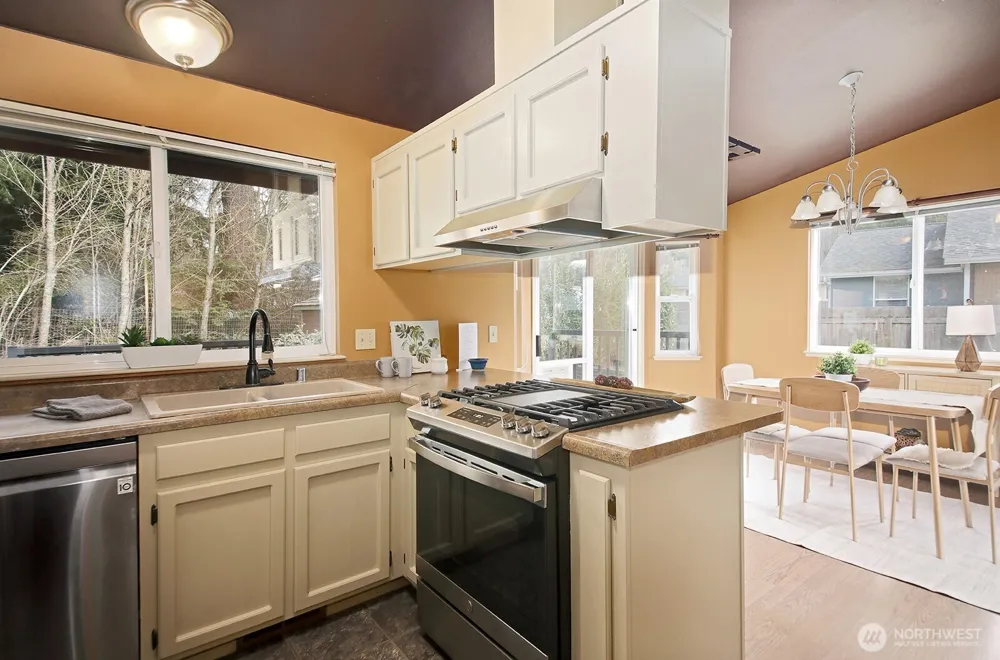 445 Mitchell Drive Coupeville, WA 98239