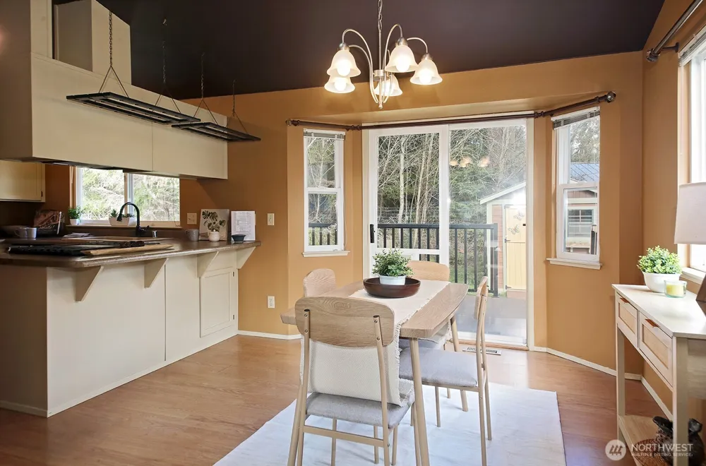 445 Mitchell Drive Coupeville, WA 98239