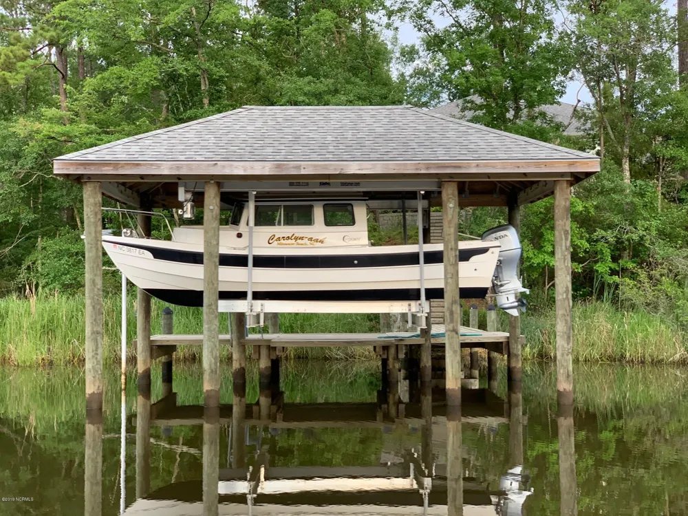 220 Golden Fern Lane Minnesott Beach, NC 28510
