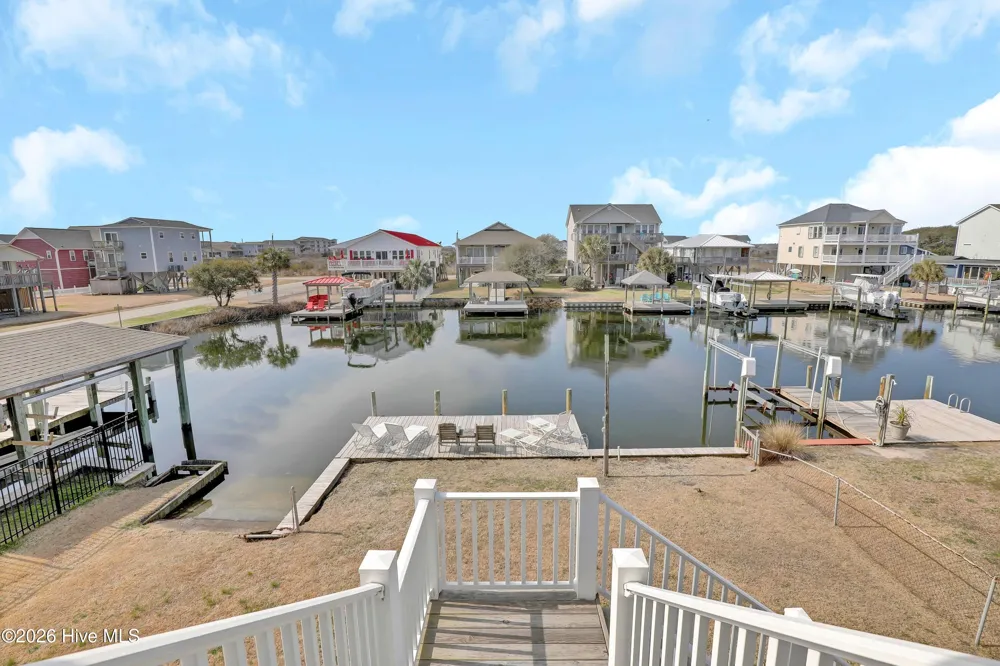 1017 1st Street Surf City, NC 28445