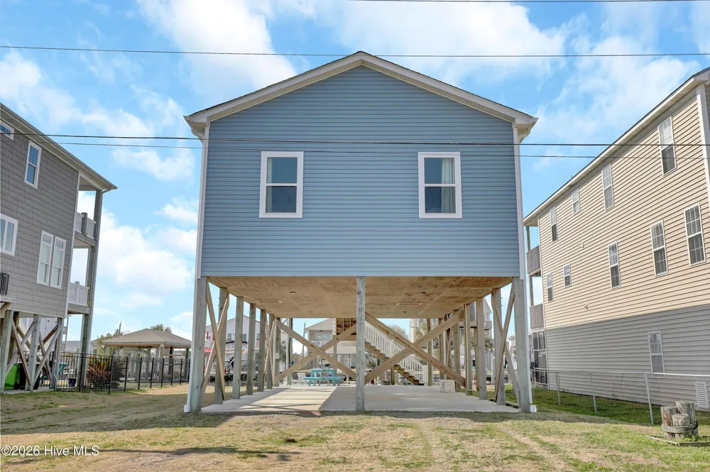 1017 1st Street Surf City, NC 28445