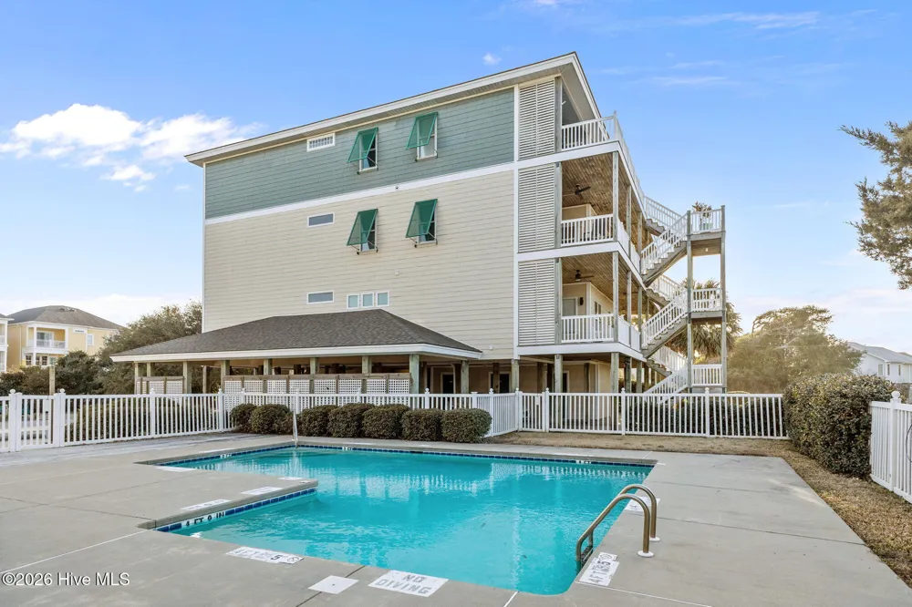 112 Oakleaf Drive #1002-A Pine Knoll Shores, NC 28512