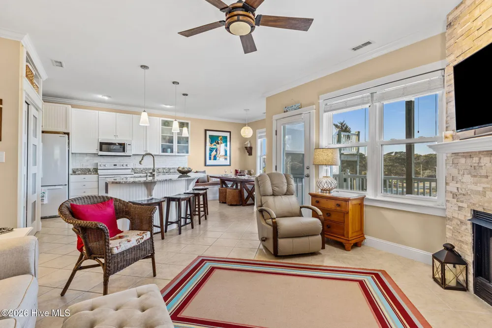 112 Oakleaf Drive #1002-A Pine Knoll Shores, NC 28512