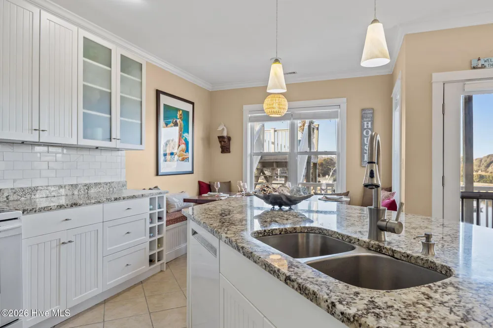 112 Oakleaf Drive #1002-A Pine Knoll Shores, NC 28512