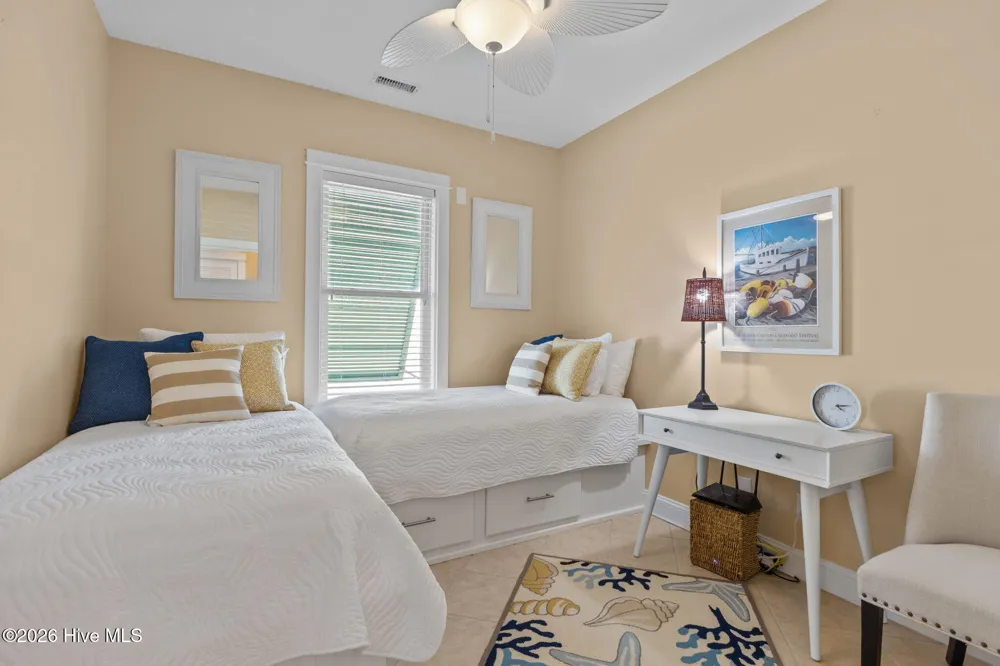 112 Oakleaf Drive #1002-A Pine Knoll Shores, NC 28512