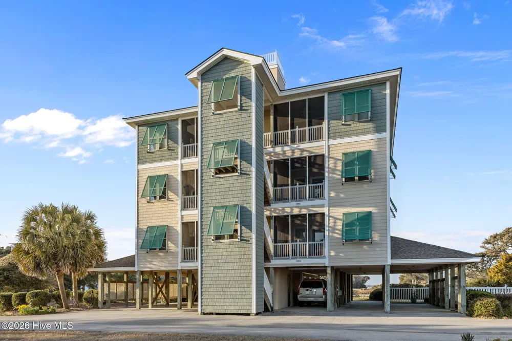 112 Oakleaf Drive #1002-A Pine Knoll Shores, NC 28512