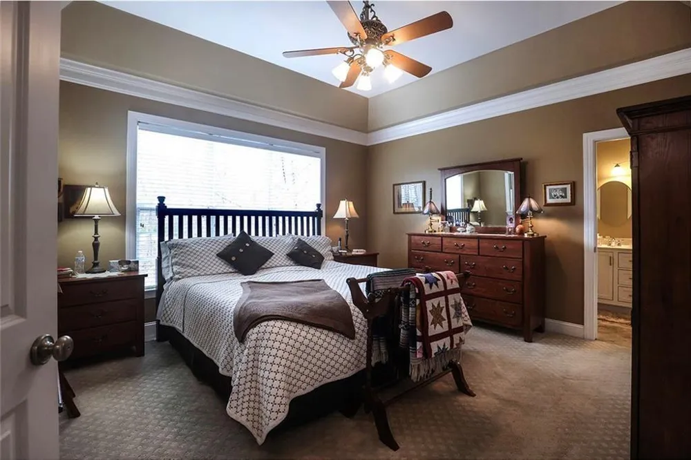 42 Crooked Branch Drive Clayton, GA 30525