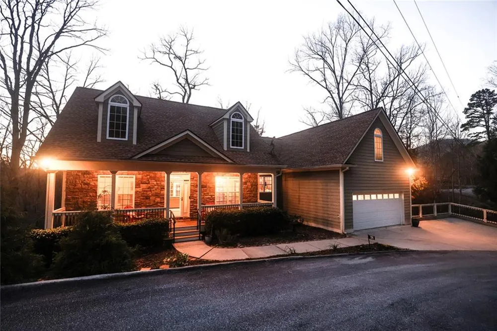 42 Crooked Branch Drive Clayton, GA 30525
