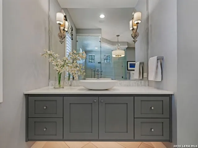 3915 El Chamizal San Antonio, TX 78261