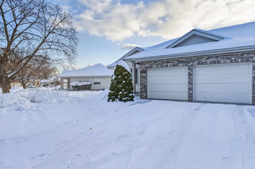 3590 Brook Point Drive Manlius Township, MI 49419