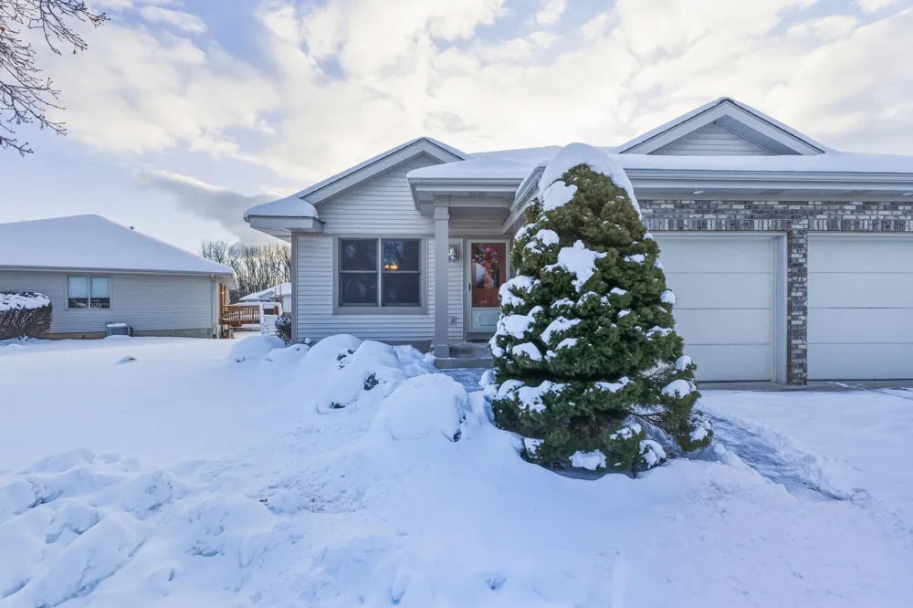 3590 Brook Point Drive Manlius Township, MI 49419