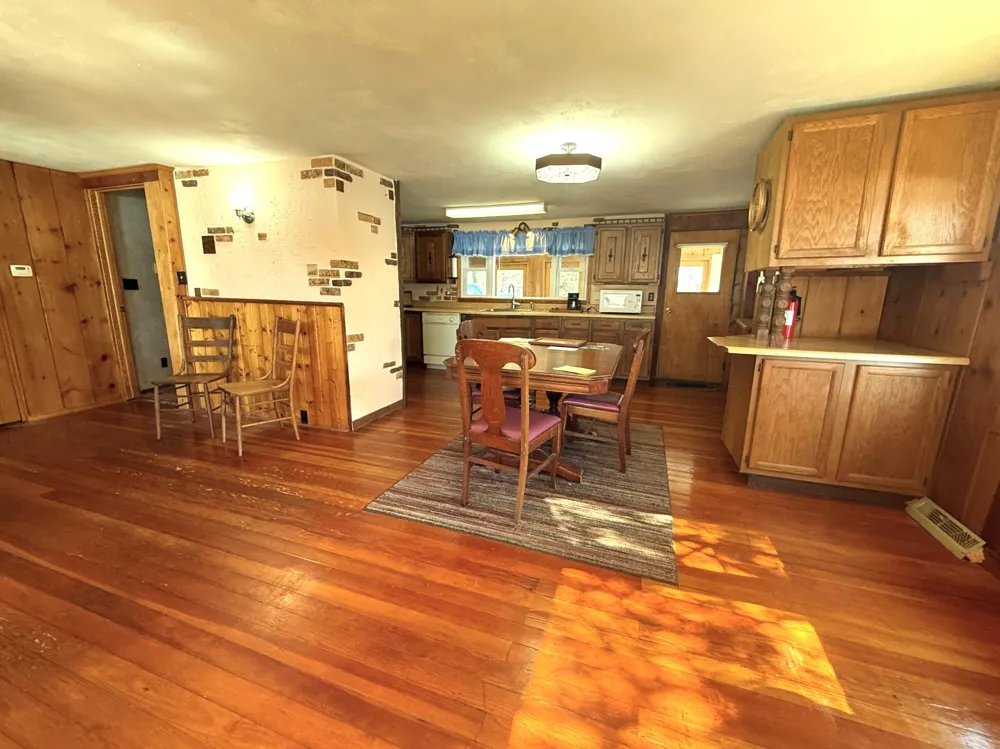 4253 Indian Isle Johnstown Township, MI 49017