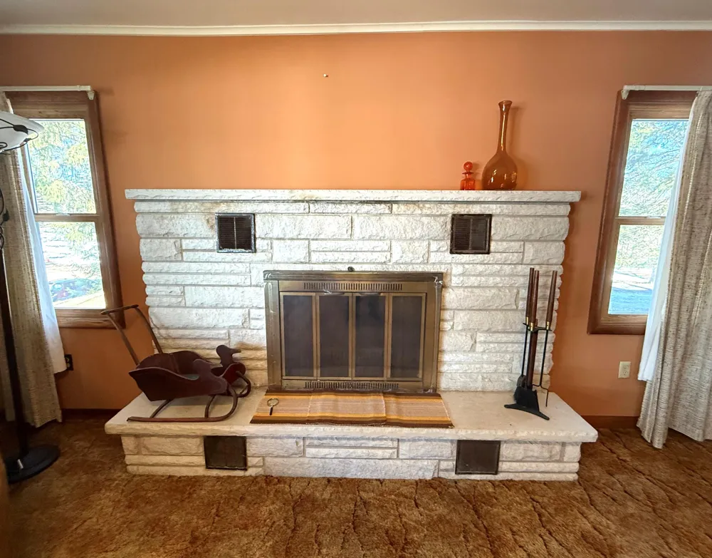 4253 Indian Isle Johnstown Township, MI 49017