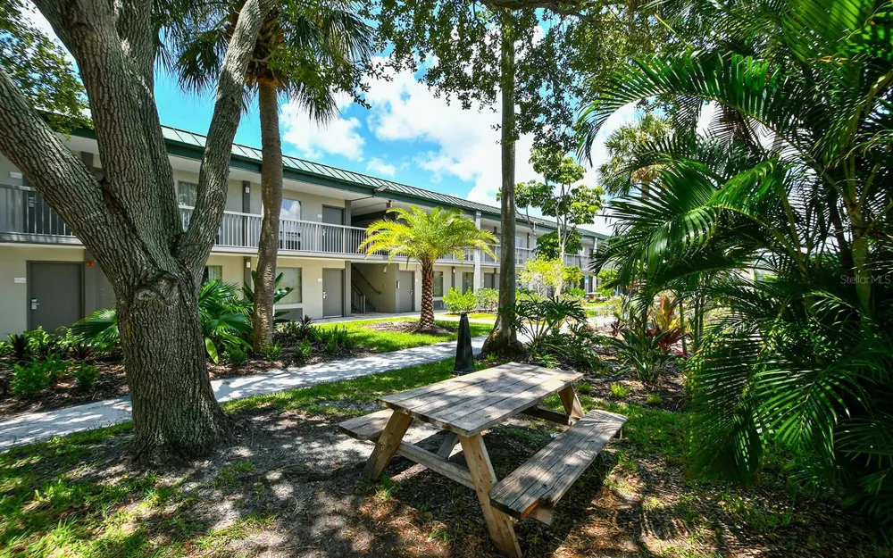 7150 TAMIAMI TRAIL #S-614 Sarasota, FL 34243