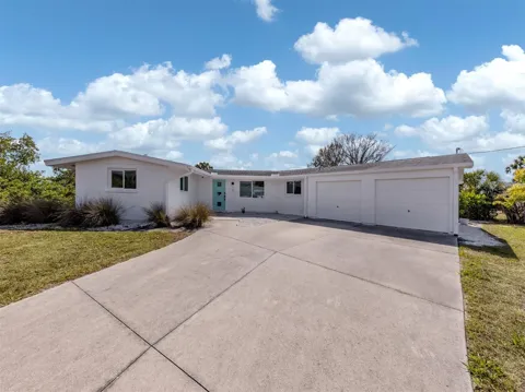 107 SORRENTO DRIVE