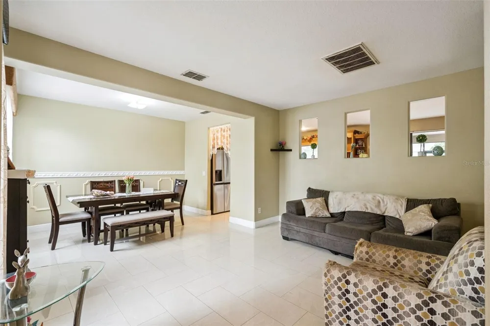 4867 SWEET CEDAR CIRCLE Orlando, FL 32829