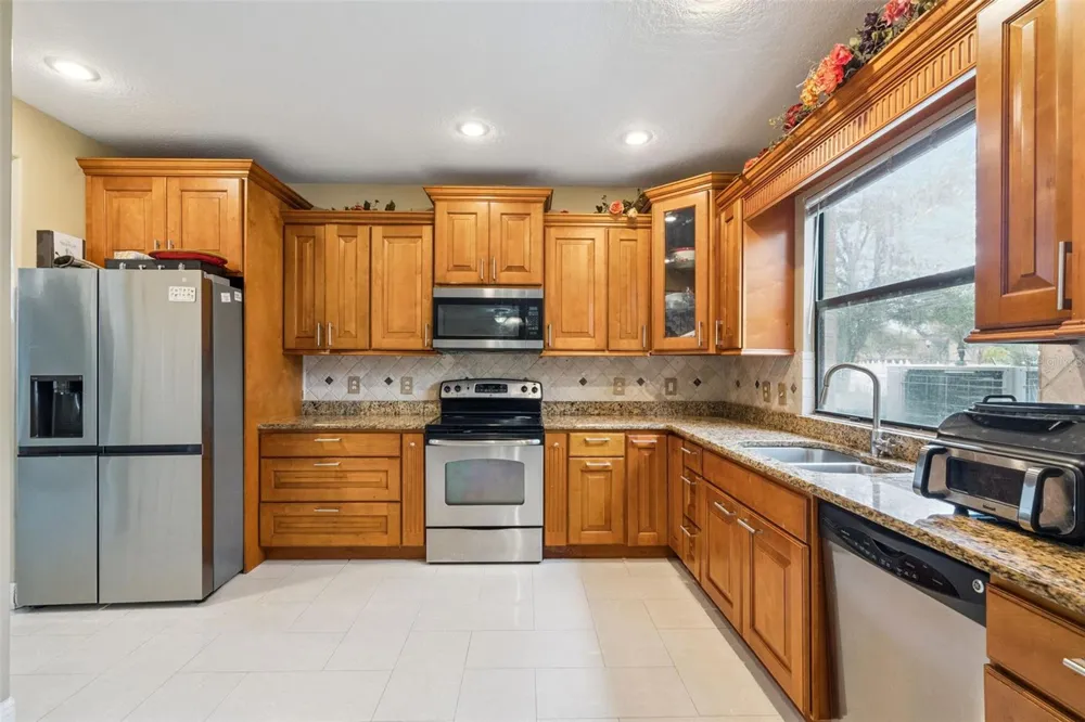 4867 SWEET CEDAR CIRCLE Orlando, FL 32829
