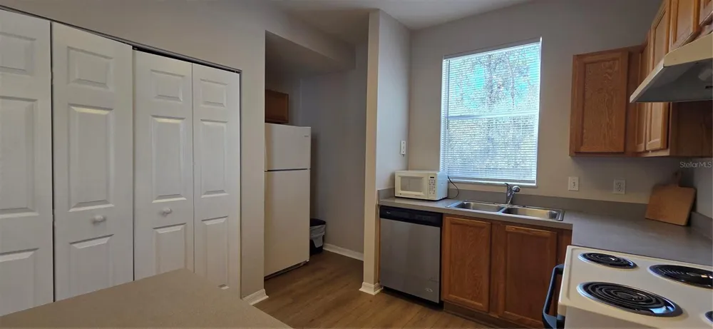 3970 SW 20TH AVENUE #912 Gainesville, FL 32607