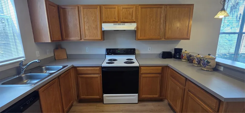 3970 SW 20TH AVENUE #912 Gainesville, FL 32607