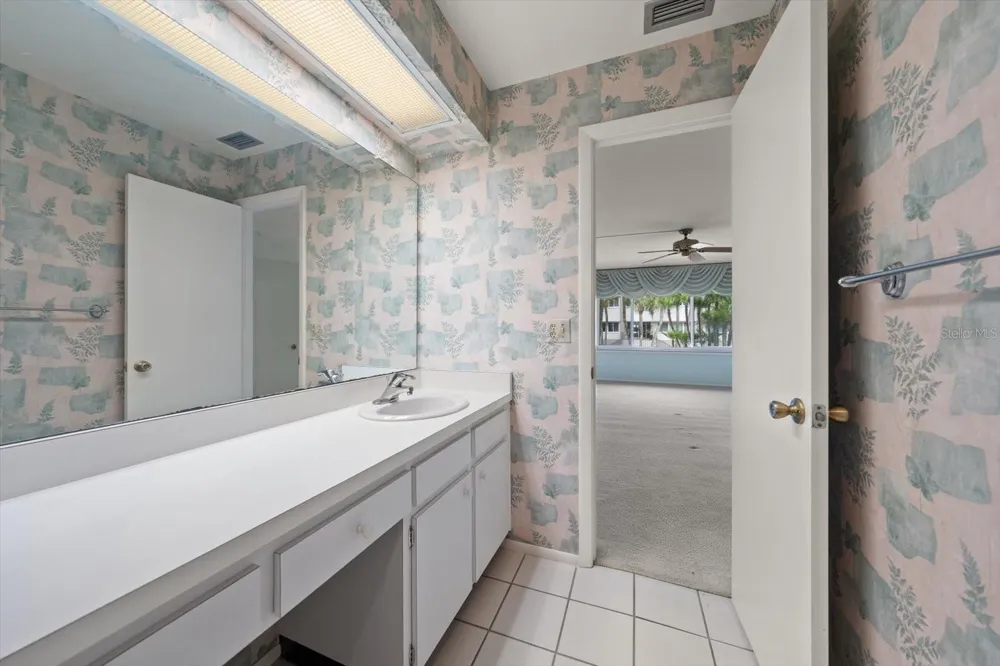 100 BLUFF VIEW DRIVE #114A Belleair Bluffs, FL 33770